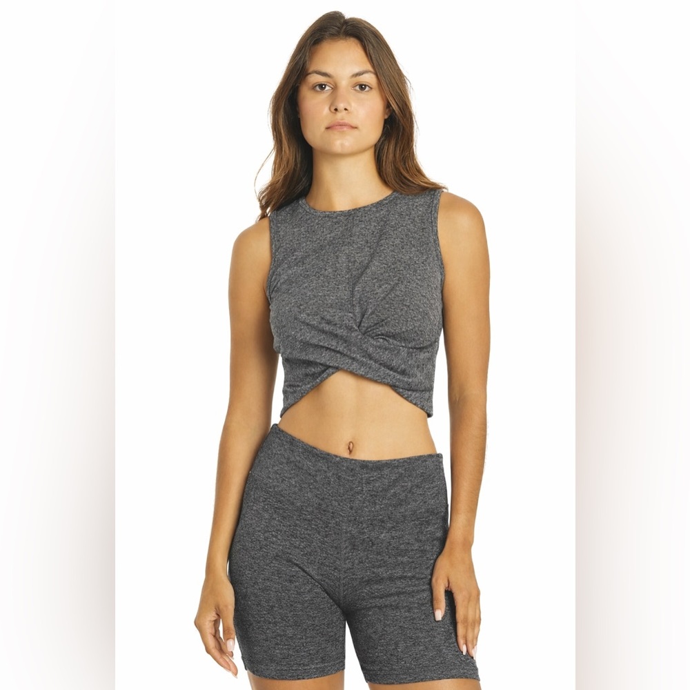 Zobha Melange Charcoal Twist-Front Crop Top and Biker Shorts Set Size XL